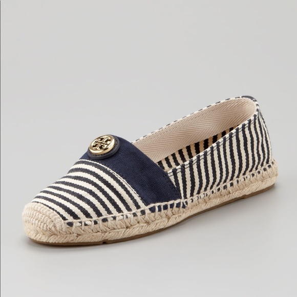 Tory Burch Shoes - TORY BURCH beacher canvas logo espadrilles